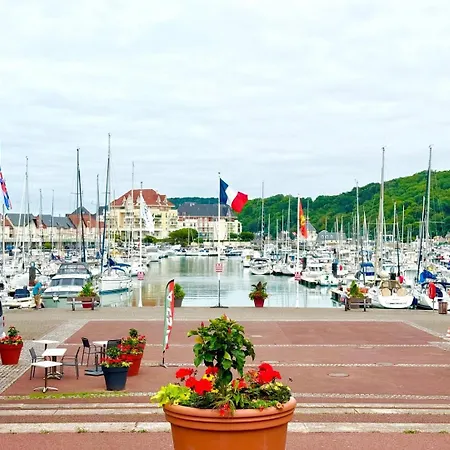 The Maritime Escape F3 Port & Historic Center