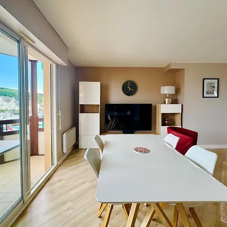 דירה The Maritime Escape F3 Port & Historic Center